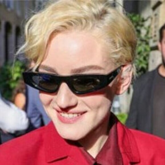 Gucci GG1779S 001 Sunglasses Black Cat Eye Frame, Grey Lenses - Picture 4 of 11